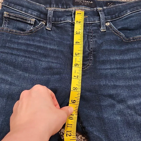 Lucky Brand High Rise Dark Blue Jeans - Picture 6 of 11